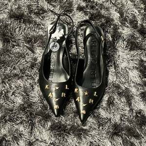 Karl Lagerfeld Paris Black Leather Gold Embellished Kitten Heel Slingback Pumps